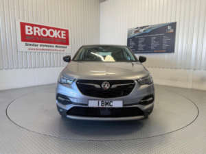 2019 Vauxhall Grandland X 1.5 Turbo D Blueinjection Sport Nav Euro 6 (s/s) 5dr in Grey — image 5