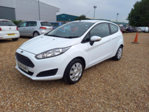 2015 Ford Fiesta 1.25 Style Euro 5 3dr in White — image 3