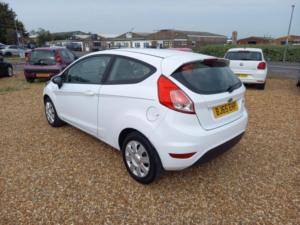 2015 Ford Fiesta 1.25 Style Euro 5 3dr in White — image 6