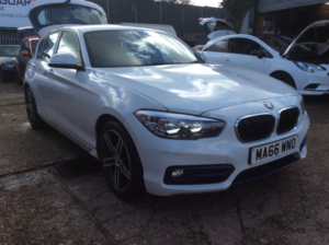 2016 BMW 1 Series 1.5 118i Sport 5-Door in White — image 2