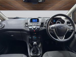 2015 Ford Fiesta 1.0t Ecoboost Titanium Euro 6 (s/s) 5dr in Black — image 3