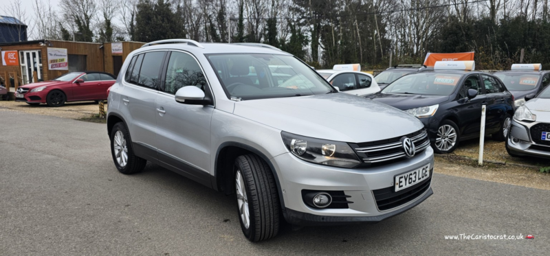 2013 Volkswagen Tiguan 2.0 Tdi Bluemotion Tech Se 4motion in Silver — image 1