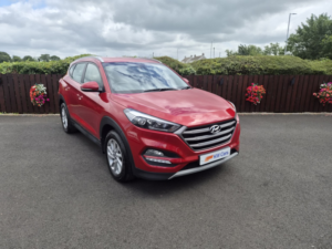 2018 Hyundai Tucson 1.7 Tucson Se Nav 1.7 D 116ps Bd +fss in Red — image 2