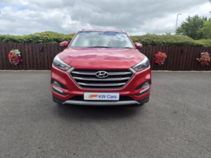 2018 Hyundai Tucson 1.7 Tucson Se Nav 1.7 D 116ps Bd +fss in Red — image 4