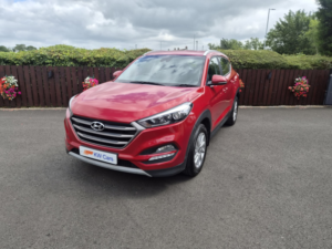 2018 Hyundai Tucson 1.7 Tucson Se Nav 1.7 D 116ps Bd +fss in Red — image 5
