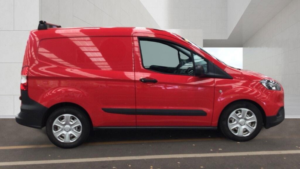 2021 Ford Transit Courier 1.5 Tdci Leader L1 Euro 6 (s/s) 4dr in Red — image 5