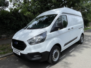 2019 Ford Transit Custom 2.0 340 Ecoblue Leader L2 H2 in White — image 4
