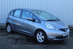 2010 Honda Jazz 1.4 I-Vtec Es in Silver — image 4