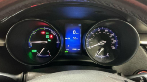 2019 Toyota C-Hr 1.8 Vvt-H Design CVT Euro 6 (s/s) 5dr in Grey — image 3