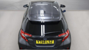 2019 Toyota C-Hr 1.8 Vvt-H Design CVT Euro 6 (s/s) 5dr in Grey — image 5
