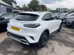2023 Kia Xceed 1.5 T-Gdi Gt-Line S SUV 5dr Petrol Manual Euro 6 (s/s) (158 Bhp) in White — image 6