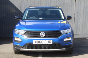 2018 Volkswagen T-Roc 1.0 Tsi Design in Blue — image 6