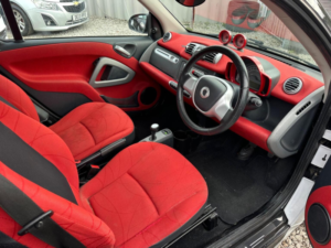 2013 Smart Fortwo 1.0 Mhd Passion Cabriolet Softtouch Euro 5 (s/s) 2dr in White — image 2