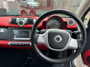 2013 Smart Fortwo 1.0 Mhd Passion Cabriolet Softtouch Euro 5 (s/s) 2dr in White — image 3