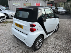 2013 Smart Fortwo 1.0 Mhd Passion Cabriolet Softtouch Euro 5 (s/s) 2dr in White — image 6