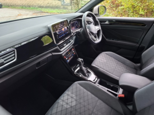 2022 Volkswagen T-Roc R-Line Tsi DSG in Grey — image 5