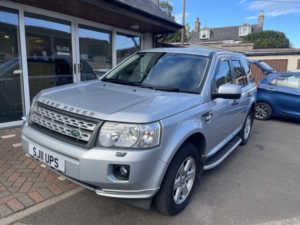 2011 Land Rover Freelander 2 2.2 Sd4 Gs in Silver — image 2