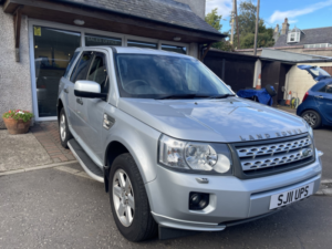 2011 Land Rover Freelander 2 2.2 Sd4 Gs in Silver — image 5
