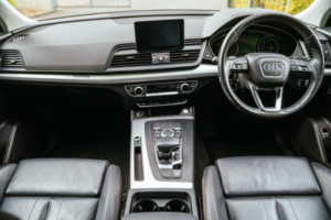 2018 Audi Q5 2.0 Tdi Sport SUV 5dr Diesel S Tronic Quattro Euro 6 (s/s) (190 Ps) in Grey — image 2
