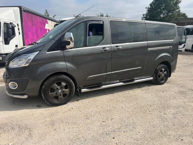 2015 Ford Tourneo Custom 2.2 300 Tdci Limited in Grey — image 1