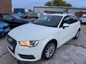 2015 Audi A3 1.6 Tdi Se Sportback Euro 6 (s/s) 5dr in White — image 3
