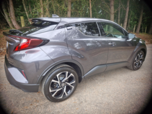 2021 Toyota C-Hr 1.8 Vvt-H Design in Grey — image 4