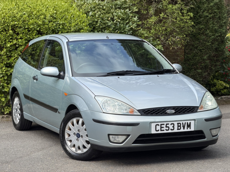 2003 Ford Focus 1.6 I 16v Zetec in Green — image 1