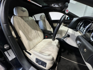 2016 Bentley Flying Spur 4.0 V8 Mulliner Auto 4WD Euro 6 4dr in Black — image 4