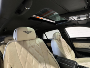 2016 Bentley Flying Spur 4.0 V8 Mulliner Auto 4WD Euro 6 4dr in Black — image 5