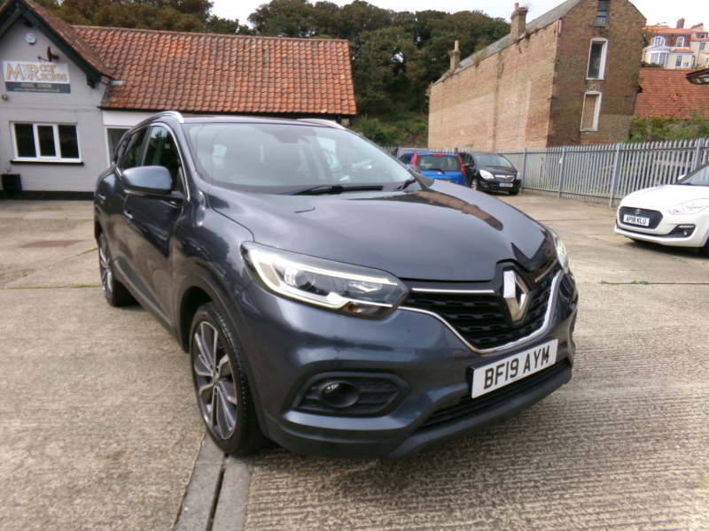2019 Renault Kadjar 1.3 Iconic Tce 140 My19 in Grey — image 1