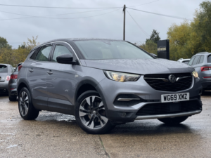 2019 Vauxhall Grandland X 1.2 Turbo Sport Nav in Grey — image 2