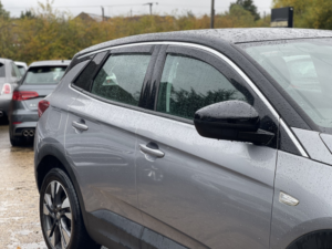 2019 Vauxhall Grandland X 1.2 Turbo Sport Nav in Grey — image 3