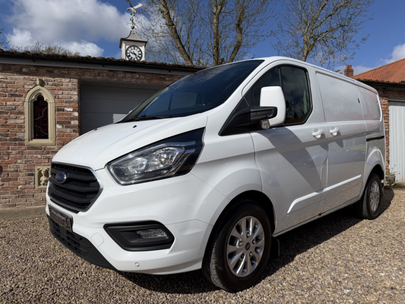 2023 Ford Transit Custom 2.0 300 Ecoblue Limited No Vat in White — image 1