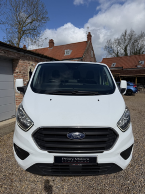 2023 Ford Transit Custom 2.0 300 Ecoblue Limited No Vat in White — image 6