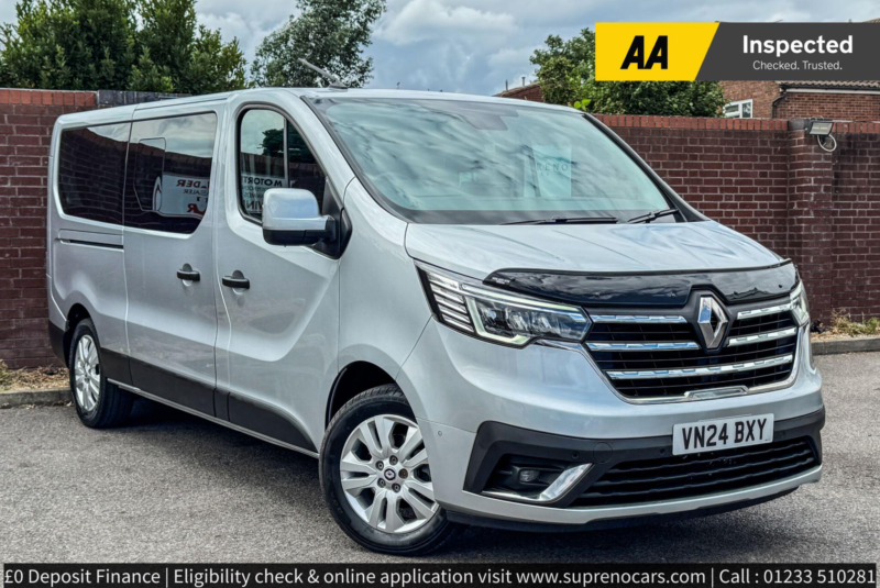 2024 Renault Trafic 2.0 Dci Ll30 Extra Minibus Double Cab 5dr Diesel Edc L2 H1 Euro 6 (s/s) (9 Seat) (170 Ps) in Grey — image 1