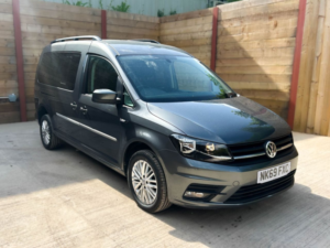 2020 Volkswagen Caddy Maxi Life 4 SEAT Auto Wheelchair Accessible Disabled Access Vehicle Wav in Grey — image 5