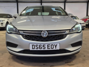 2015 Vauxhall Astra 1.4i Turbo Energy Euro 6 5dr in Silver — image 4
