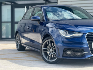2013 Audi A1 1.4 Tfsi S Line Sportback S Tronic Euro 5 5dr in Blue — image 3