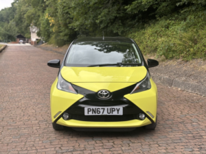 2017 Toyota Aygo 1.0 Vvt-I X-Cite 3 Yellow Bi-Tone in Yellow — image 2