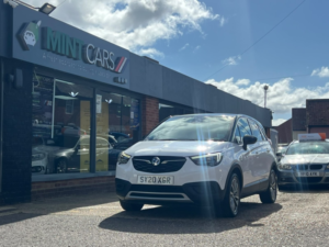 2020 Vauxhall Crossland X 1.5 Turbo D Griffin in White — image 3