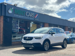 2020 Vauxhall Crossland X 1.5 Turbo D Griffin in White — image 4