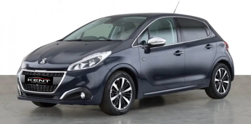 2018 Peugeot 208 1.5 Bluehdi Tech Edition in Grey — image 1