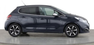 2018 Peugeot 208 1.5 Bluehdi Tech Edition in Grey — image 4