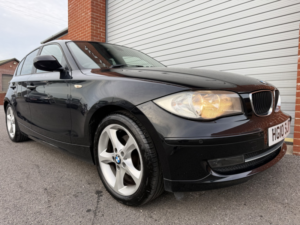 2010 BMW 1 Series 2.0 118d Sport 5 Door in Black — image 2