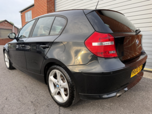 2010 BMW 1 Series 2.0 118d Sport 5 Door in Black — image 6