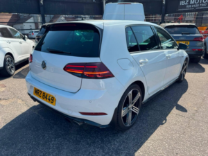 2017 Volkswagen Golf 2.0 Tsi Bluemotion Tech R DSG 4motion Euro 6 (s/s) 5dr in White — image 5