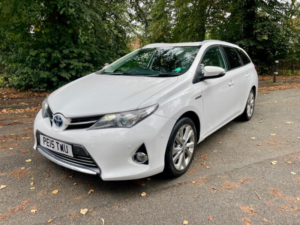2015 Toyota Auris