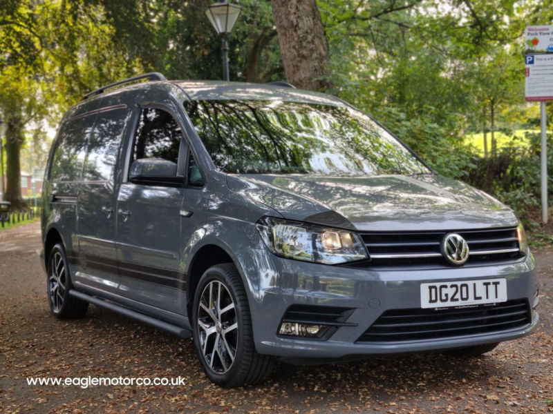 2020 Volkswagen Caddy Maxi 2.0 Tdi C20 Highline DSG Lwb Euro 6 (s/s) 6dr in Grey — image 1
