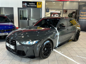 2024 BMW M3 3.0 M3 Competition M Xdrive Touring in Grey — image 4
