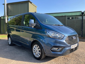 2020 Ford Tourneo Custom 2.0 320 Ecoblue Titanium Independance Rs in Blue — image 4